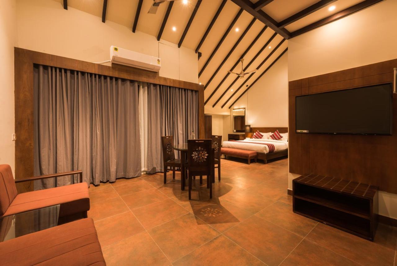Trivers Resort Munnar Buitenkant foto