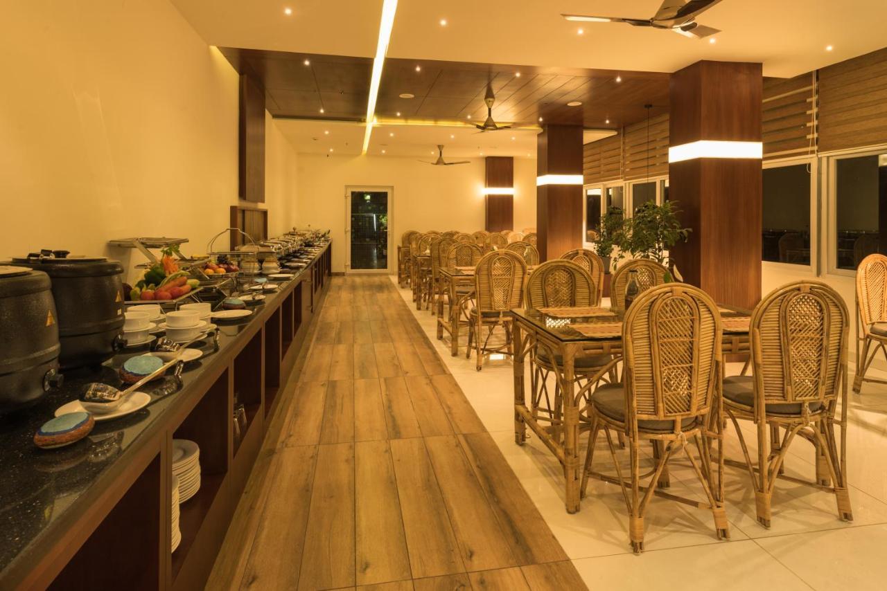 Trivers Resort Munnar Buitenkant foto