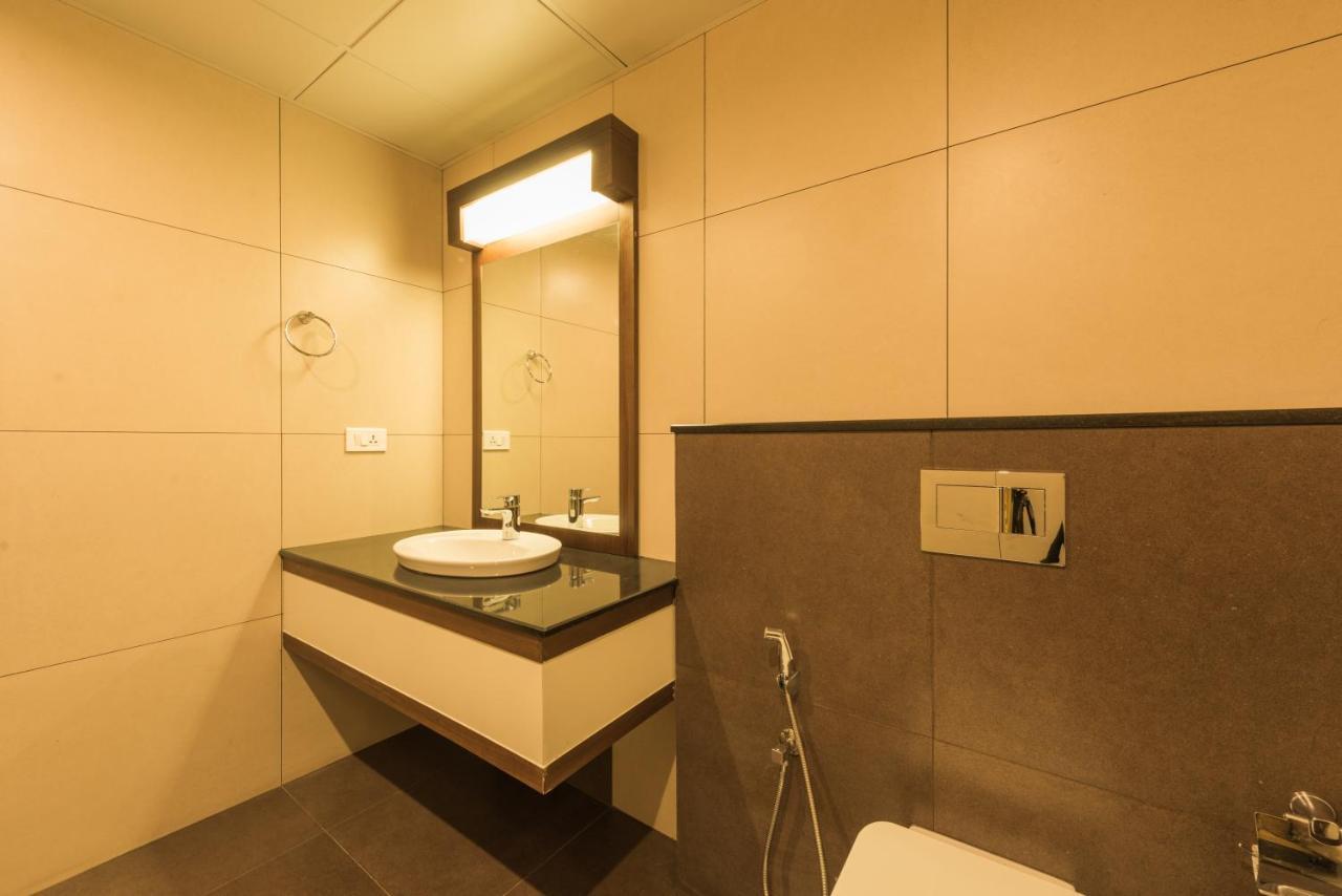 Trivers Resort Munnar Buitenkant foto